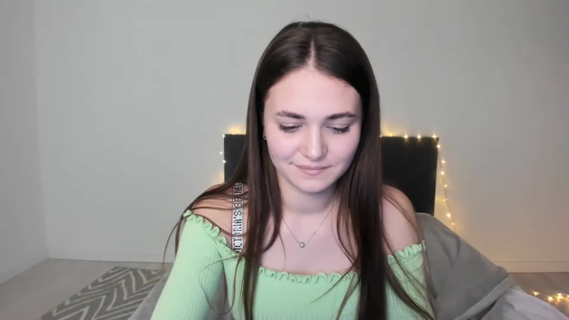 Gallery image thumbnail from SophieeSexxy's myfreecams stream on, 02/09/2023, 15:57 image 11 of 20
