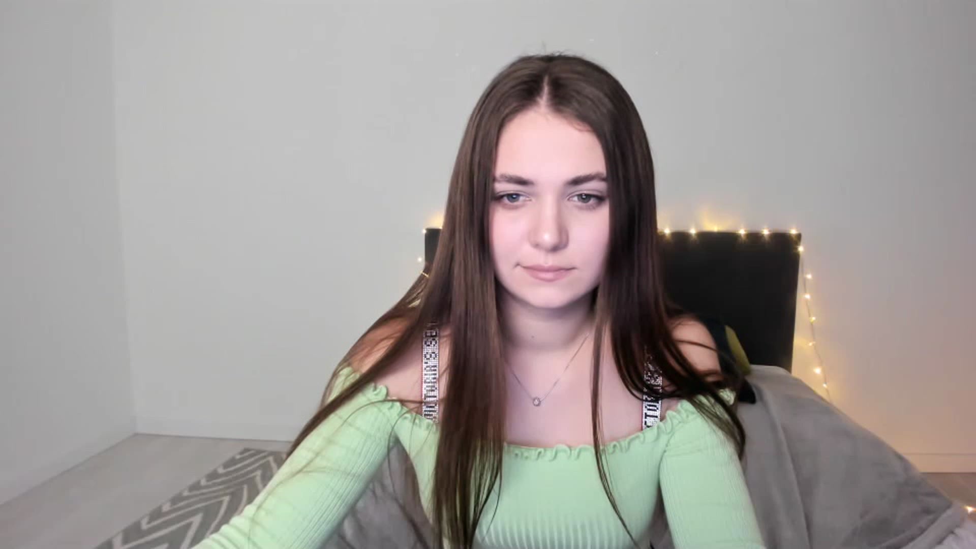 Gallery image thumbnail from SophieeSexxy's myfreecams stream on, 02/09/2023, 16:41 image 10 of 20