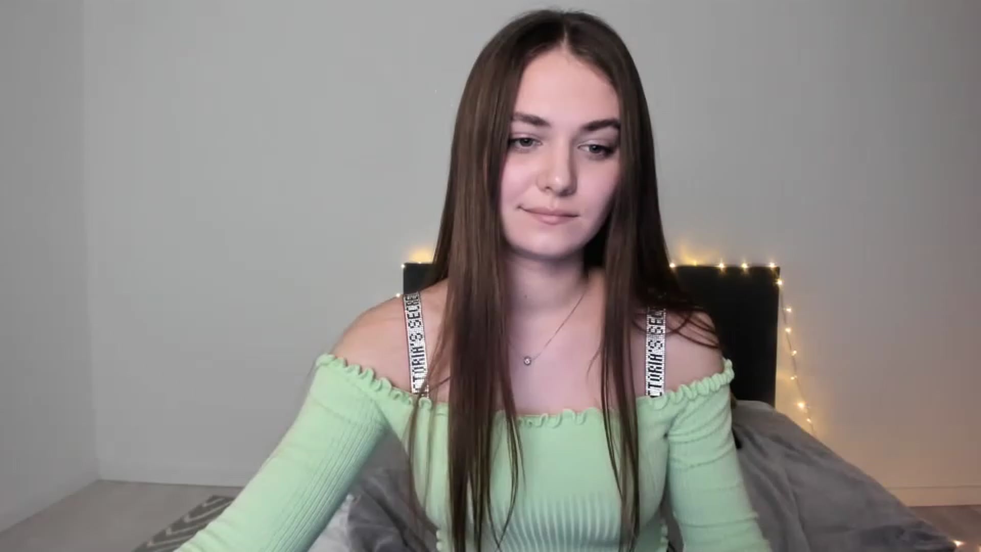 Gallery image thumbnail from SophieeSexxy's myfreecams stream on, 02/09/2023, 17:45 image 2 of 20