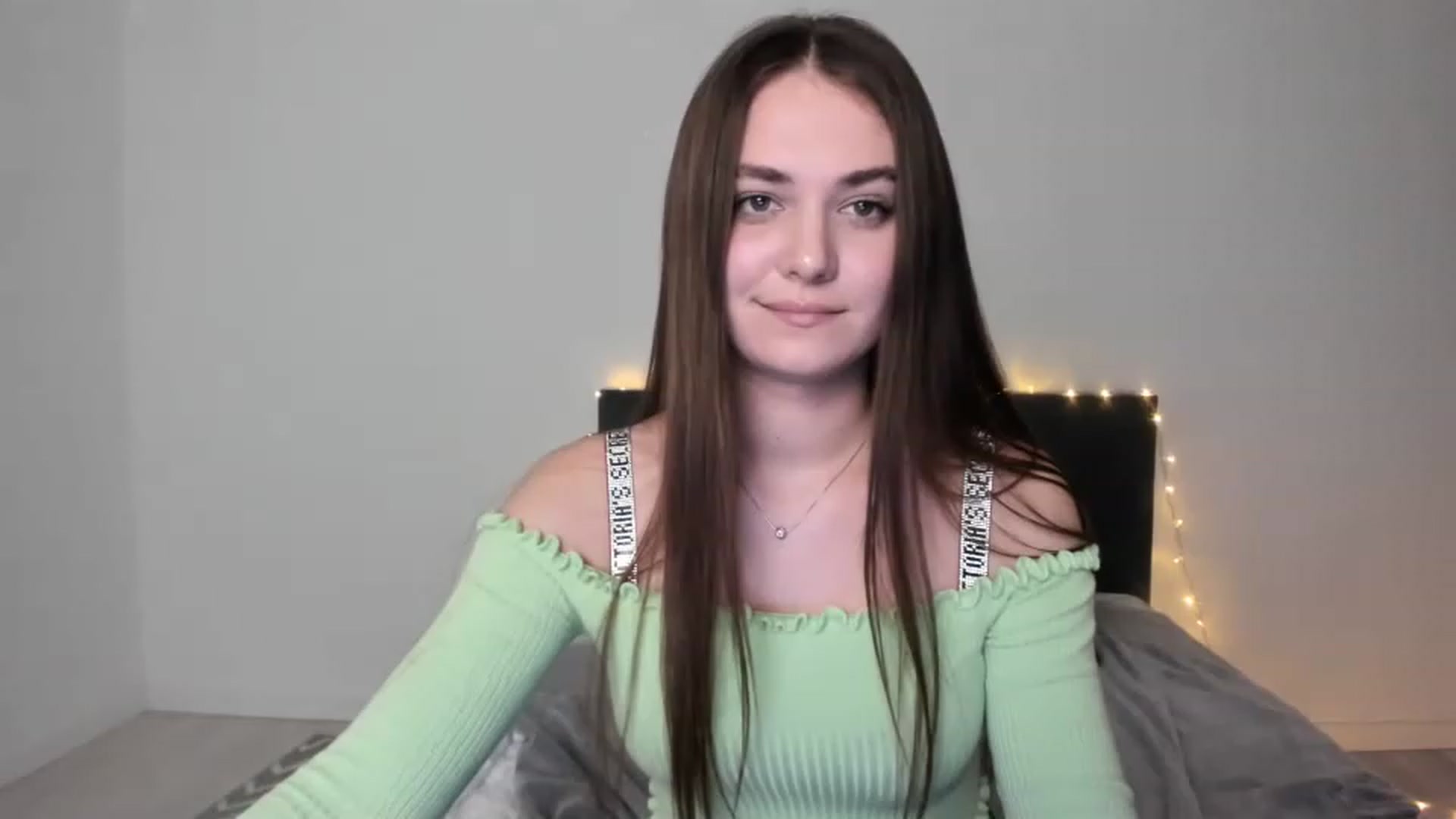 Gallery image thumbnail from SophieeSexxy's myfreecams stream on, 02/09/2023, 17:45 image 6 of 20