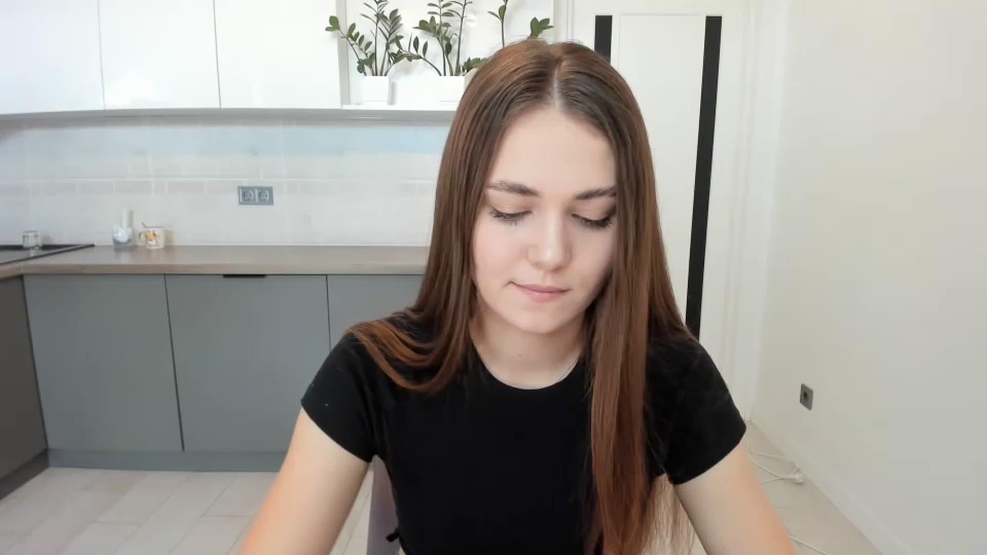 Gallery image thumbnail from SophieeSexxy's myfreecams stream on, 02/10/2023, 10:06 image 1 of 20