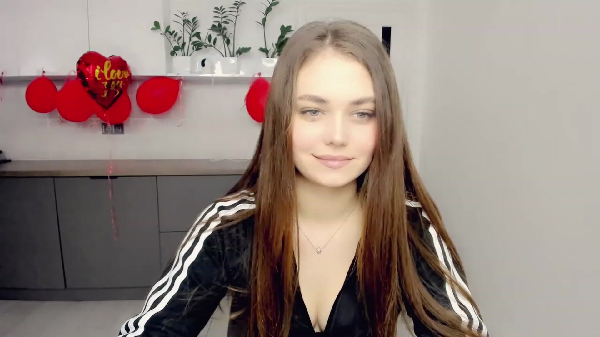 Gallery image thumbnail from SophieeSexxy's myfreecams stream on, 02/24/2023, 08:46 image 17 of 20