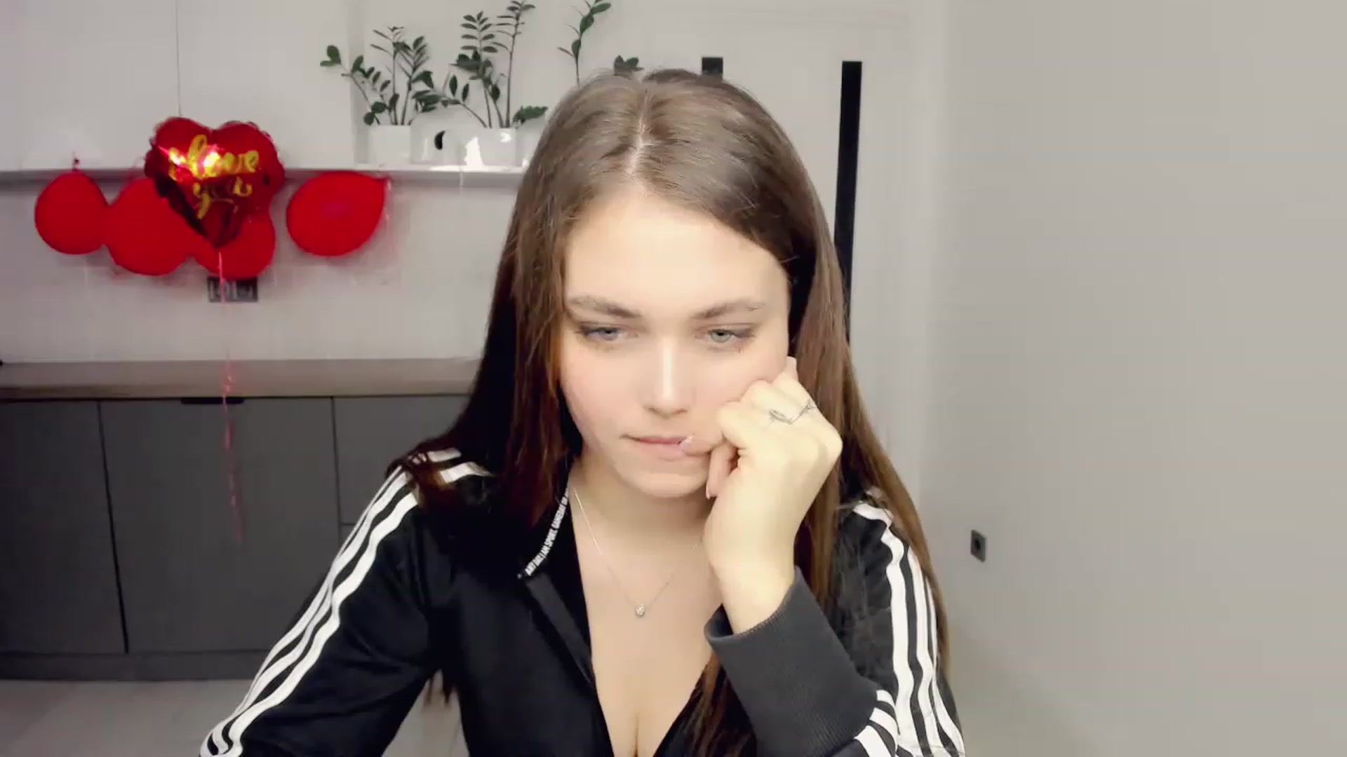 Gallery image thumbnail from SophieeSexxy's myfreecams stream on, 02/24/2023, 10:49 image 18 of 20