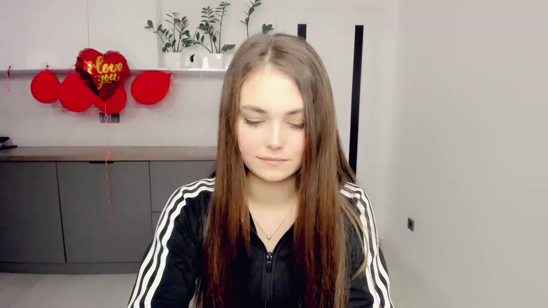 Gallery image thumbnail from SophieeSexxy's myfreecams stream on, 02/24/2023, 12:04 image 15 of 20