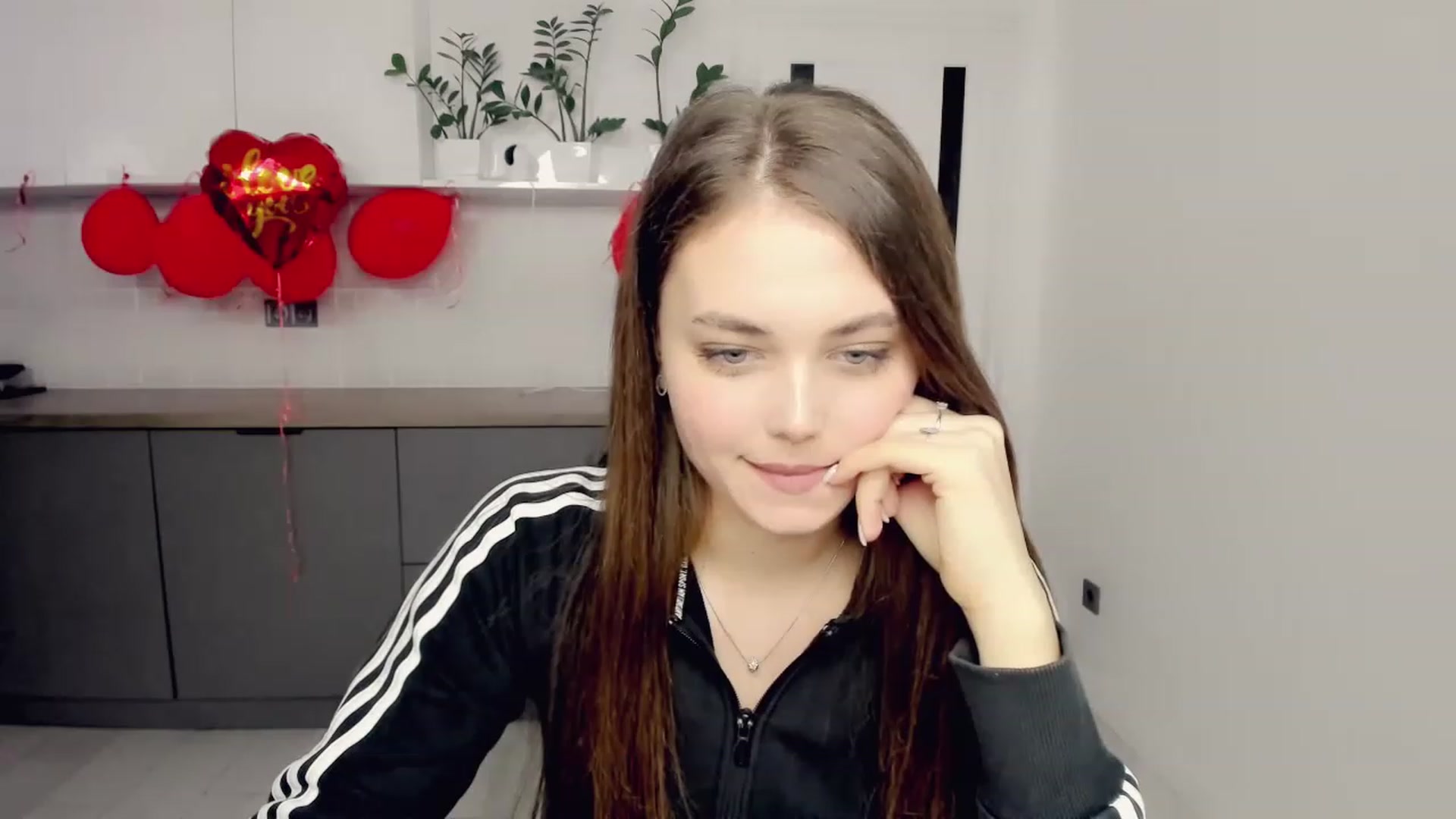 Gallery image thumbnail from SophieeSexxy's myfreecams stream on, 02/24/2023, 12:04 image 14 of 20