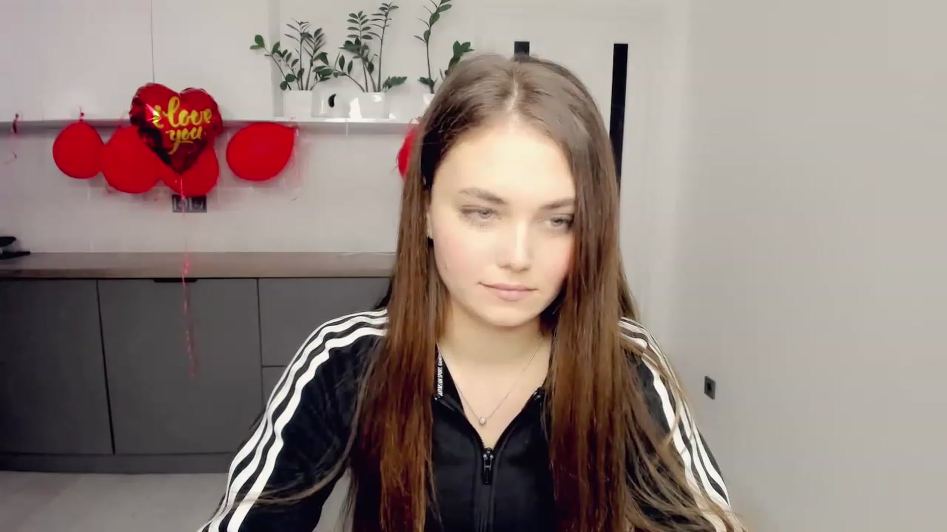 Gallery image thumbnail from SophieeSexxy's myfreecams stream on, 02/24/2023, 12:04 image 13 of 20