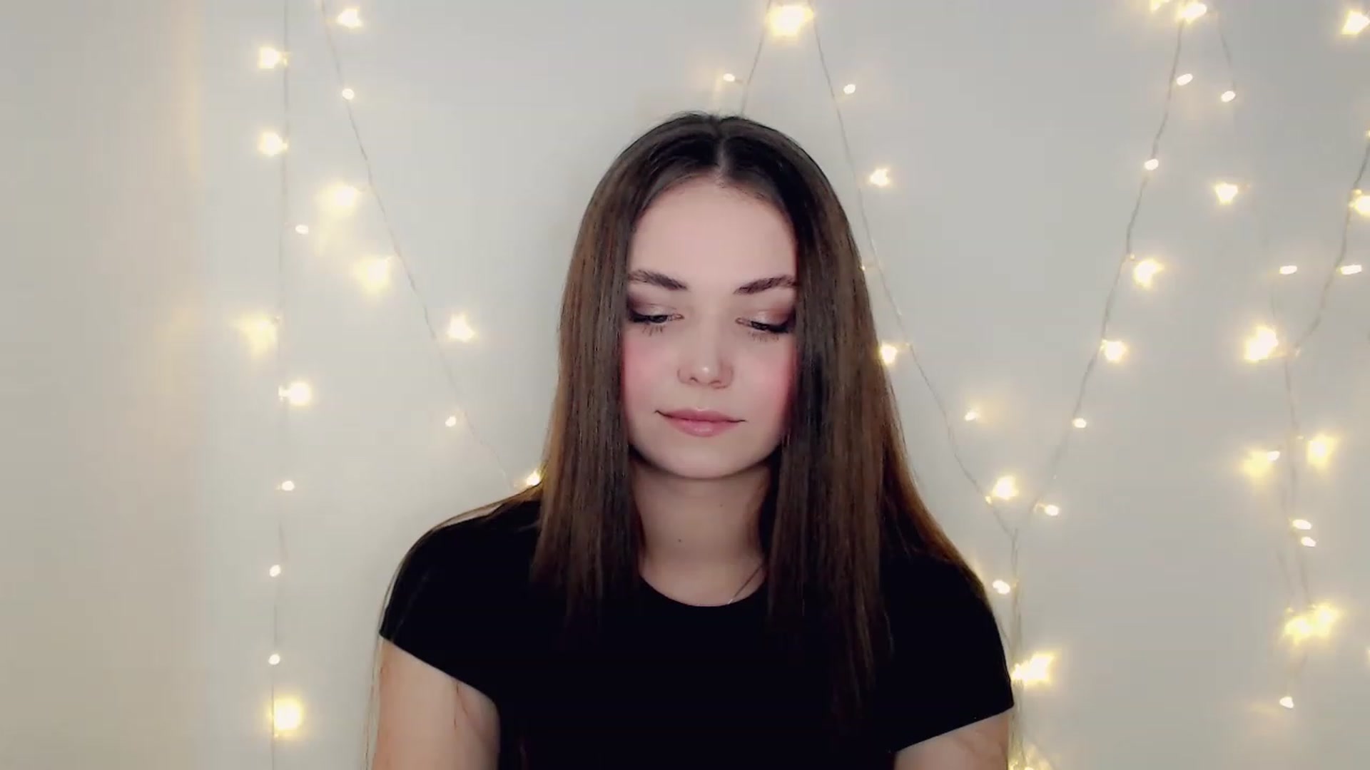 Gallery image thumbnail from SophieeSexxy's myfreecams stream on, 03/04/2023, 15:41 image 18 of 20