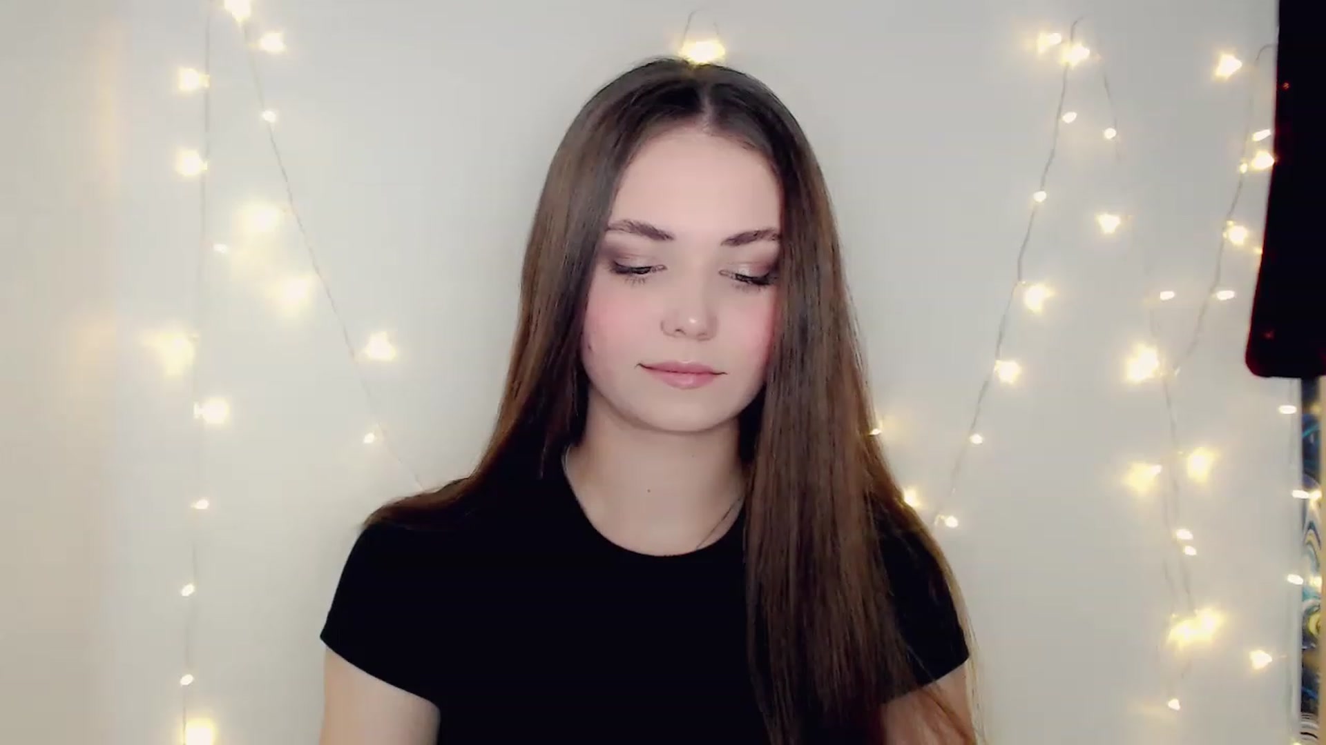 Gallery image thumbnail from SophieeSexxy's myfreecams stream on, 03/04/2023, 15:41 image 6 of 20