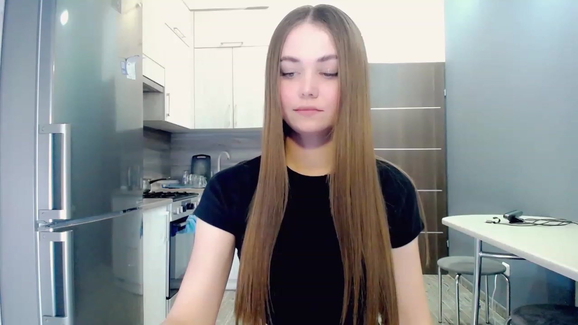 Gallery image thumbnail from SophieeSexxy's myfreecams stream on, 03/05/2023, 17:10 image 13 of 20
