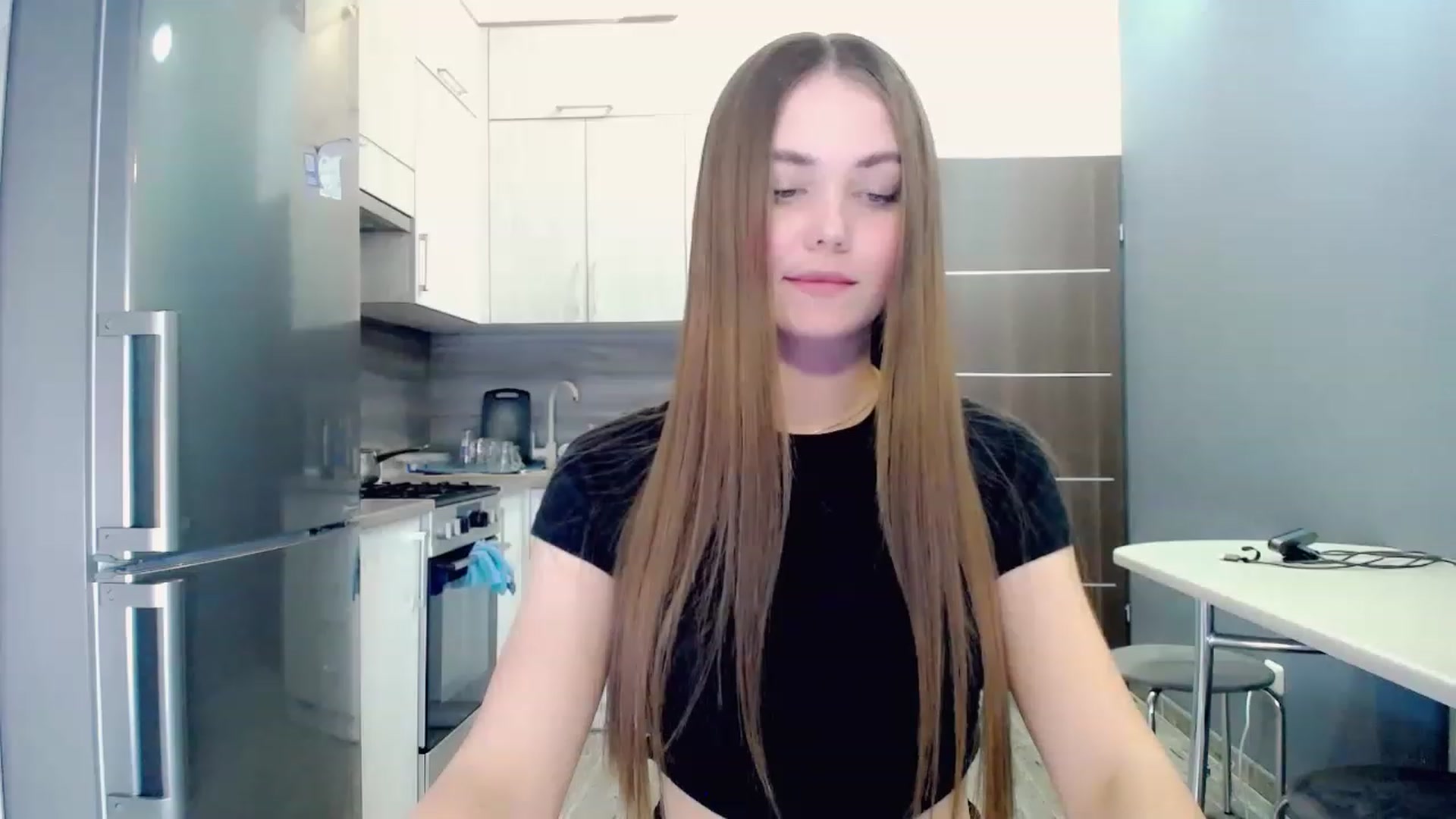 Gallery image thumbnail from SophieeSexxy's myfreecams stream on, 03/05/2023, 17:10 image 17 of 20