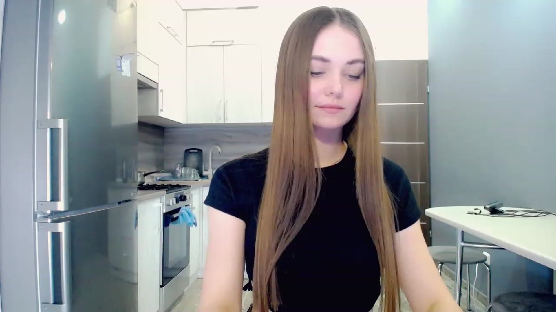 Gallery image thumbnail from SophieeSexxy's myfreecams stream on, 03/05/2023, 17:10 image 11 of 20