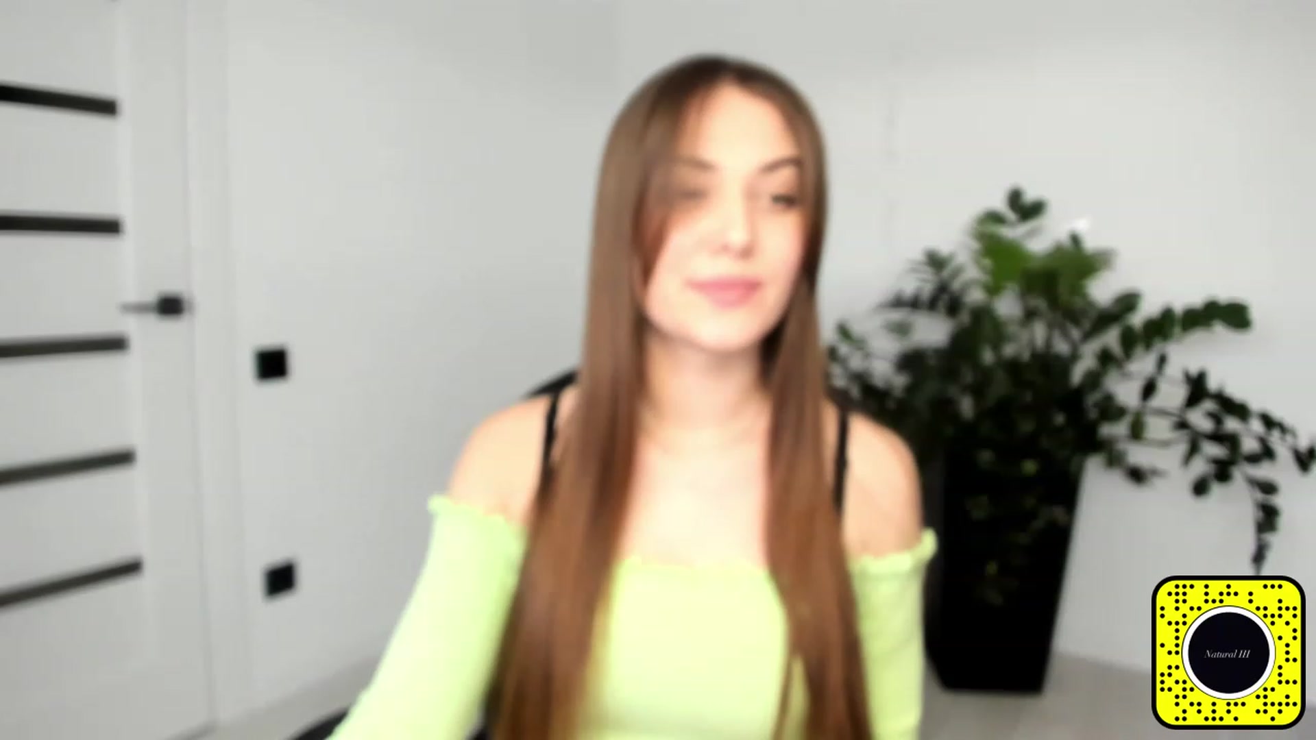 Gallery image thumbnail from SophieeSexxy's myfreecams stream on, 03/08/2023, 14:17 image 2 of 20