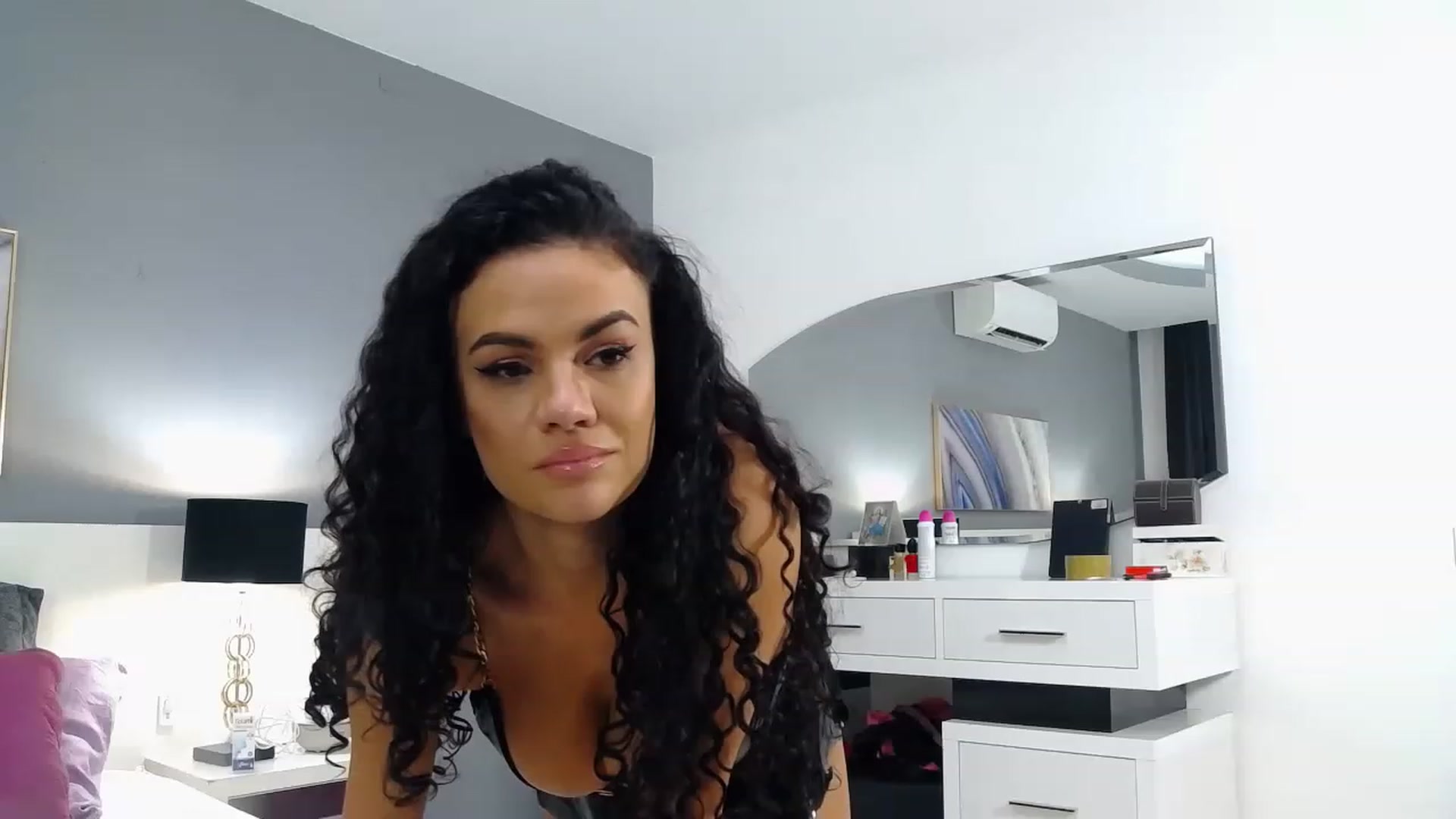 Gallery image thumbnail from Sophiejoulia's myfreecams stream on, 11/14/2022, 20:57 image 3 of 20