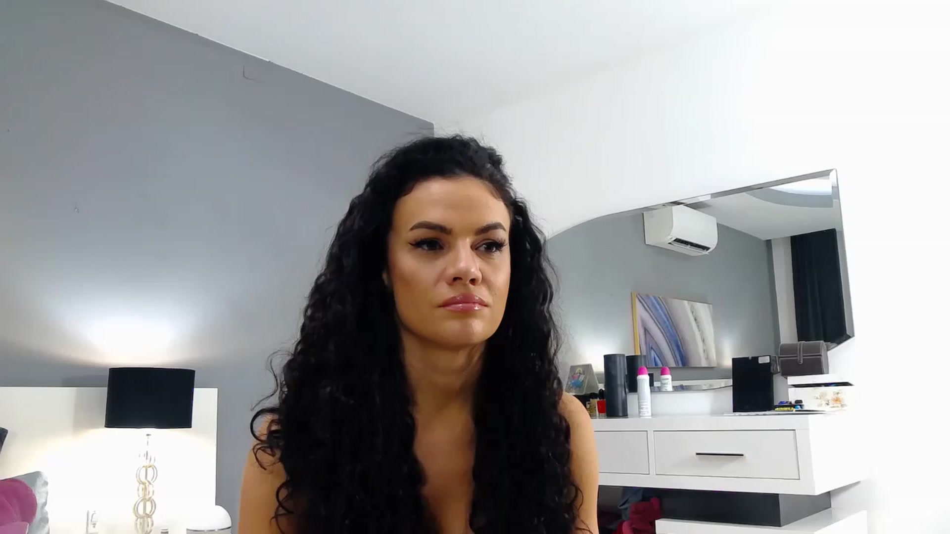 Gallery image thumbnail from Sophiejoulia's myfreecams stream on, 11/17/2022, 22:55 image 18 of 20