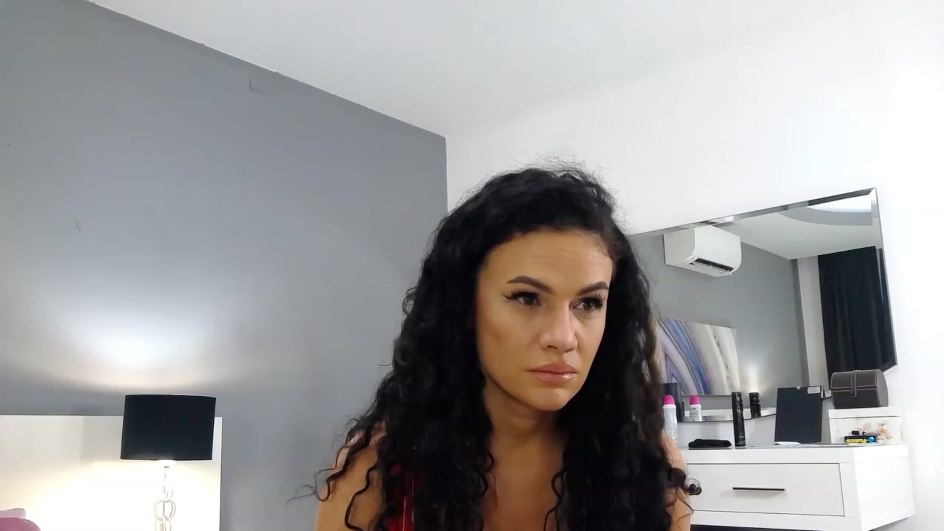Gallery image thumbnail from Sophiejoulia's myfreecams stream on, 11/24/2022, 20:41 image 18 of 20