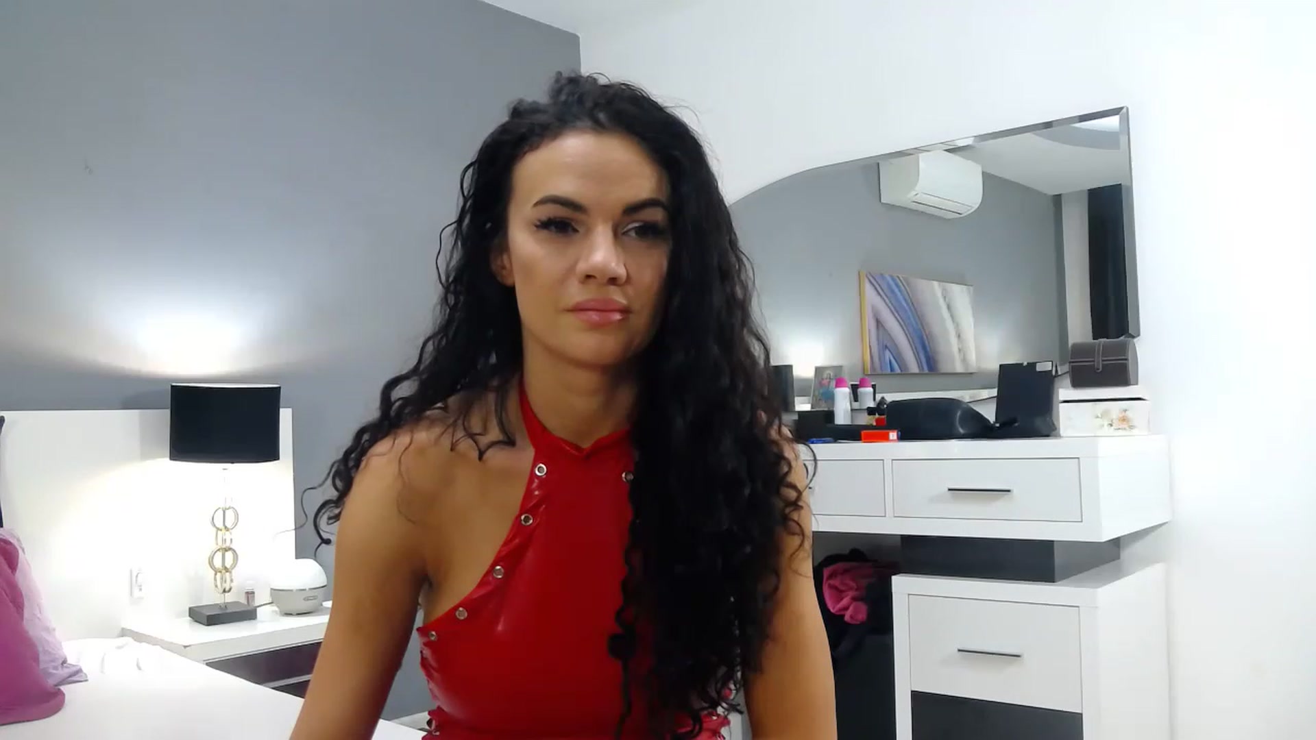 Gallery image thumbnail from Sophiejoulia's myfreecams stream on, 12/05/2022, 21:36 image 15 of 20