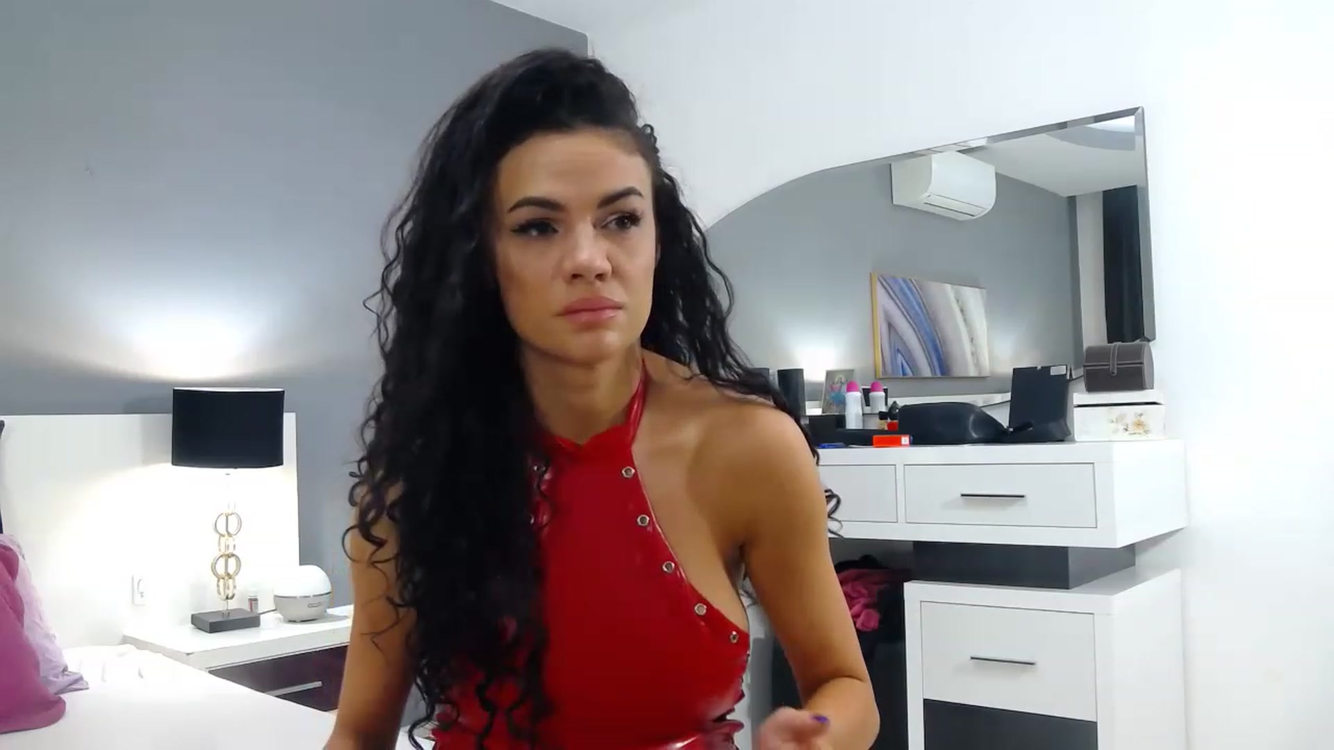 Gallery image thumbnail from Sophiejoulia's myfreecams stream on, 12/05/2022, 21:36 image 18 of 20
