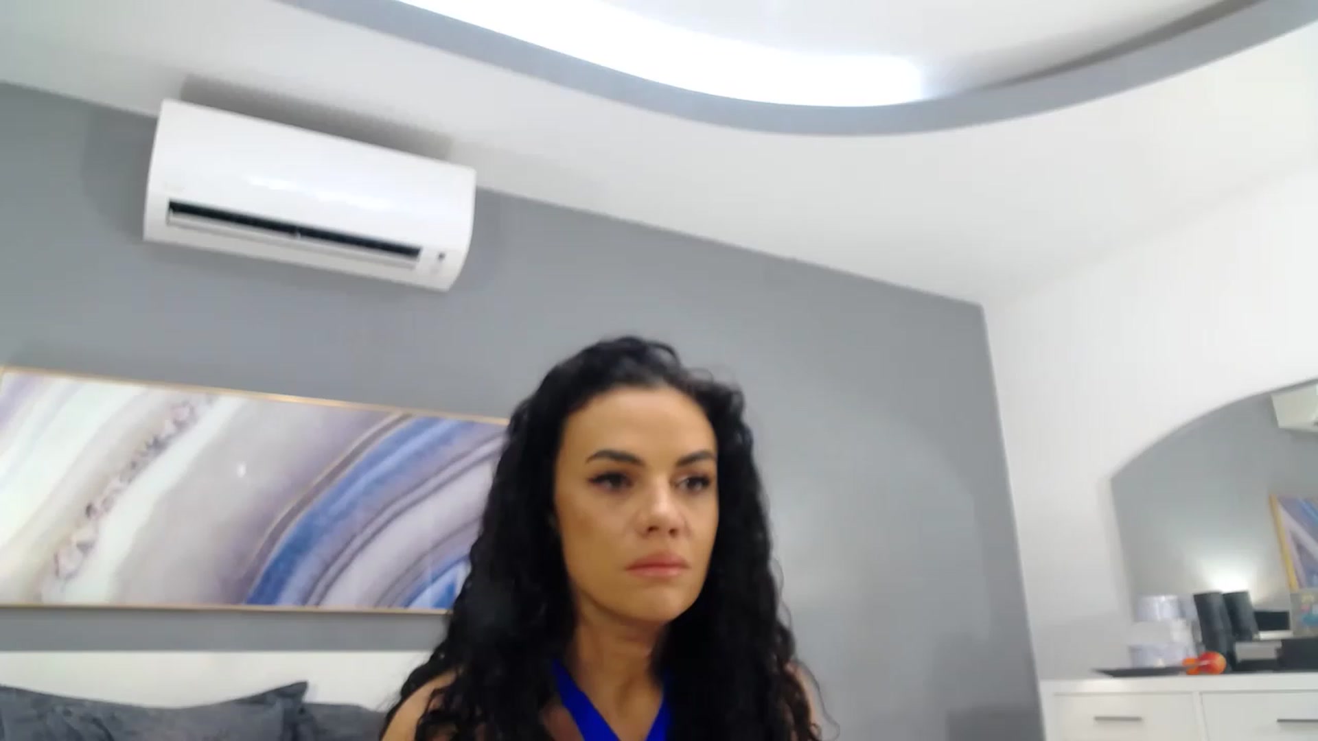 Gallery image thumbnail from Sophiejoulia's myfreecams stream on, 12/08/2022, 20:12 image 1 of 20
