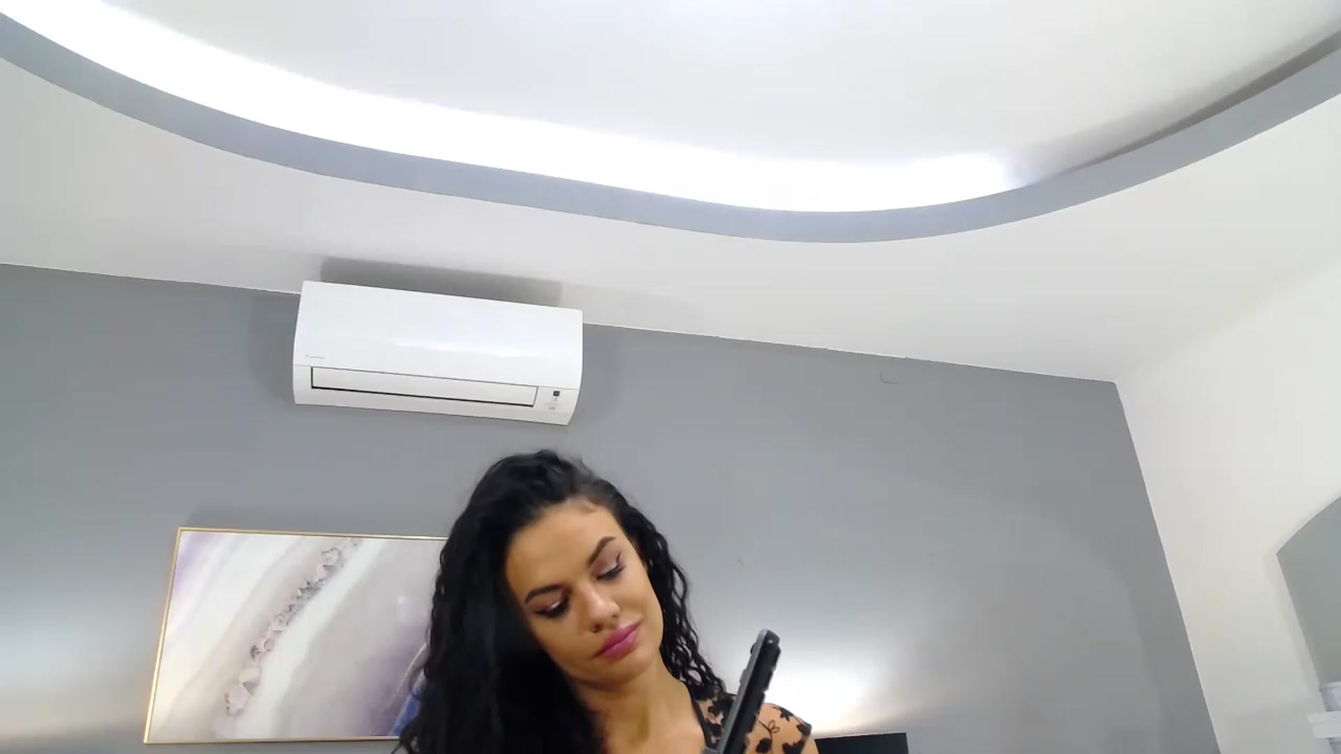 Gallery image thumbnail from Sophiejoulia's myfreecams stream on, 12/12/2022, 23:23 image 14 of 20