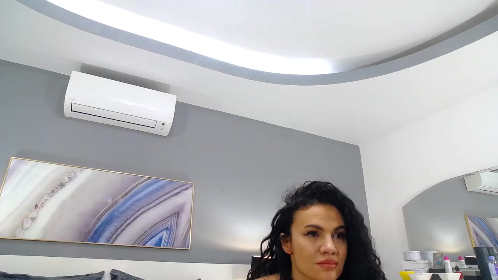 Gallery image thumbnail from Sophiejoulia's myfreecams stream on, 01/22/2023, 22:47 image 4 of 20