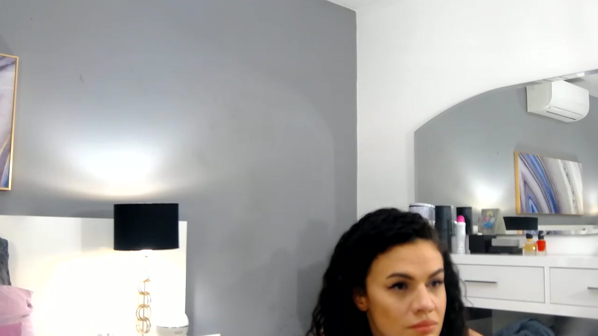 Gallery image thumbnail from Sophiejoulia's myfreecams stream on, 01/25/2023, 23:09 image 17 of 20