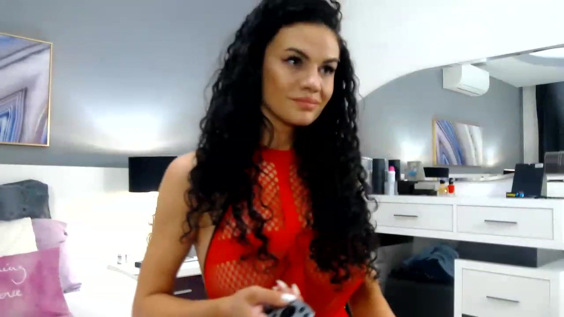 Gallery image thumbnail from Sophiejoulia's myfreecams stream on, 01/25/2023, 23:09 image 19 of 20
