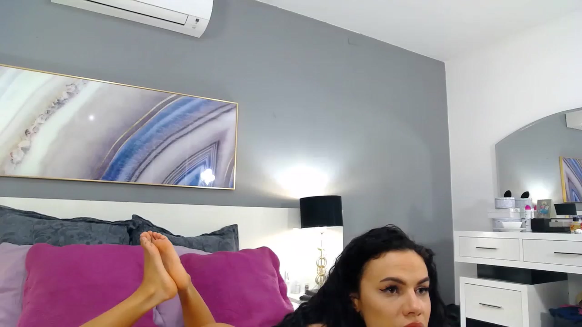 Gallery image thumbnail from Sophiejoulia's myfreecams stream on, 01/30/2023, 22:25 image 17 of 20