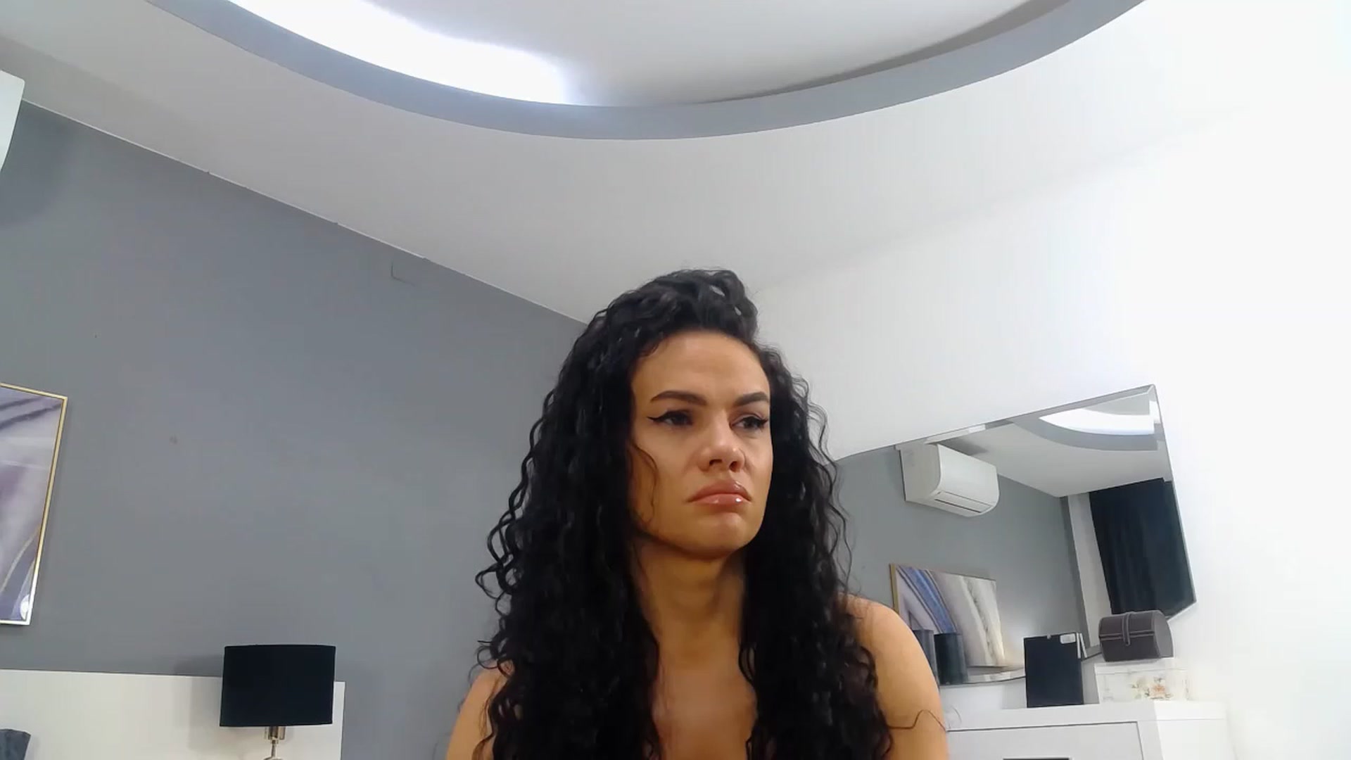 Gallery image thumbnail from Sophiejoulia's myfreecams stream on, 02/24/2023, 23:23 image 16 of 20
