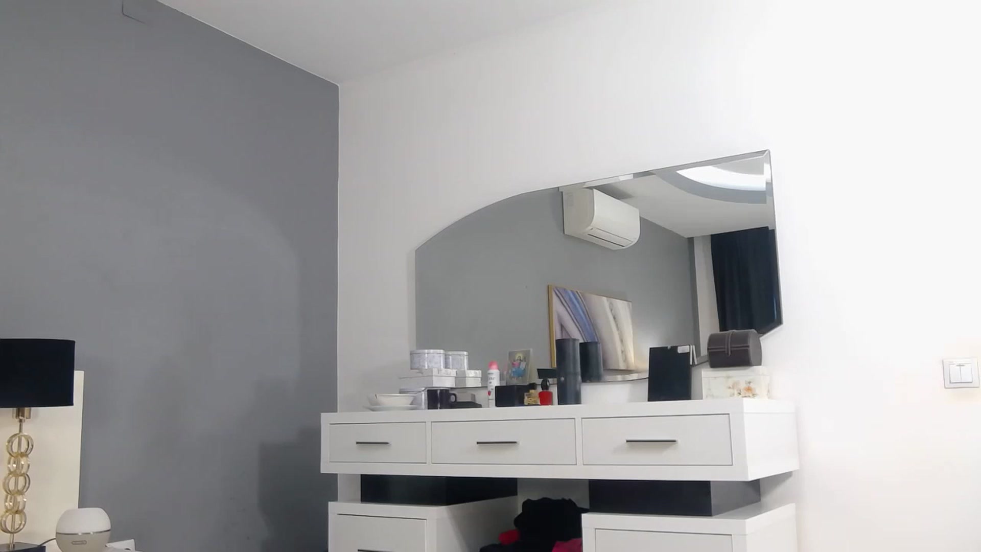 Gallery image thumbnail from Sophiejoulia's myfreecams stream on, 02/24/2023, 23:23 image 5 of 20