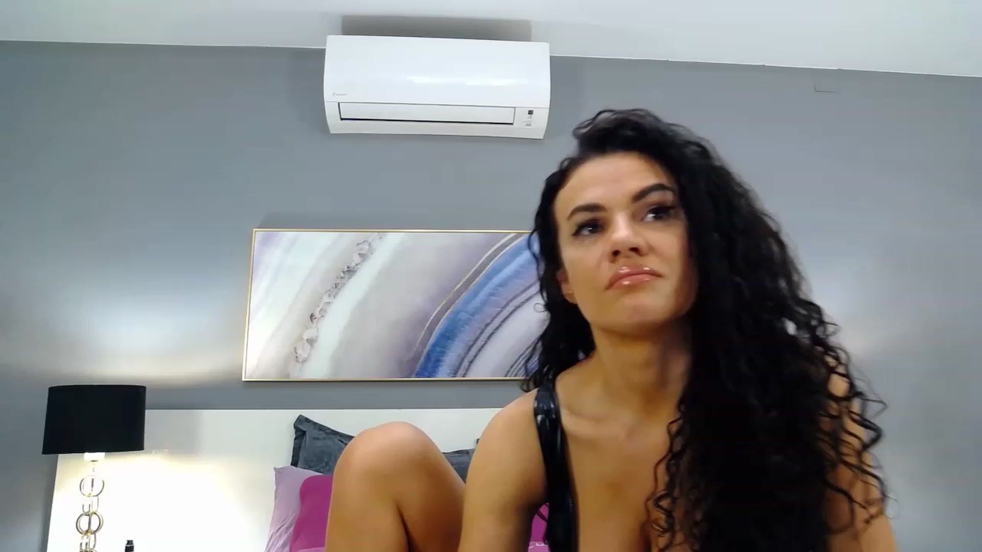 Gallery image thumbnail from Sophiejoulia's myfreecams stream on, 02/26/2023, 01:47 image 8 of 20