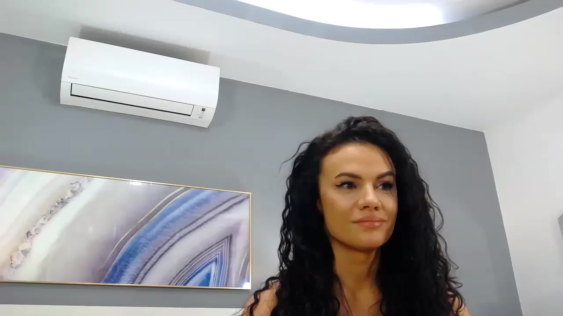 Gallery image thumbnail from Sophiejoulia's myfreecams stream on, 03/05/2023, 21:16 image 20 of 20