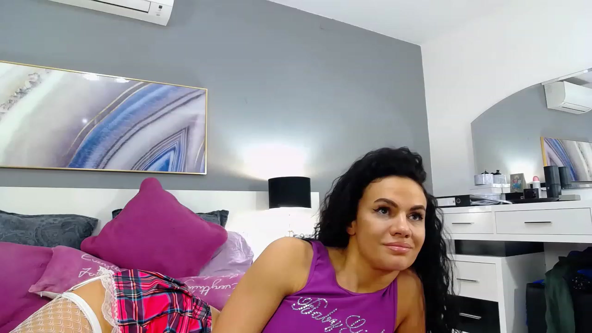 Gallery image thumbnail from Sophiejoulia's myfreecams stream on, 03/10/2023, 24:48 image 19 of 20