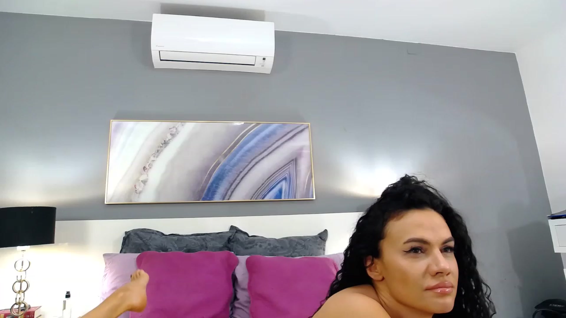 Gallery image thumbnail from Sophiejoulia's myfreecams stream on, 03/12/2023, 23:32 image 1 of 20