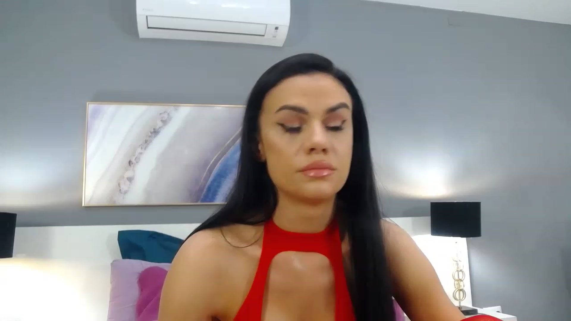 Gallery image thumbnail from Sophiejoulia's myfreecams stream on, 05/14/2023, 18:55 image 17 of 20