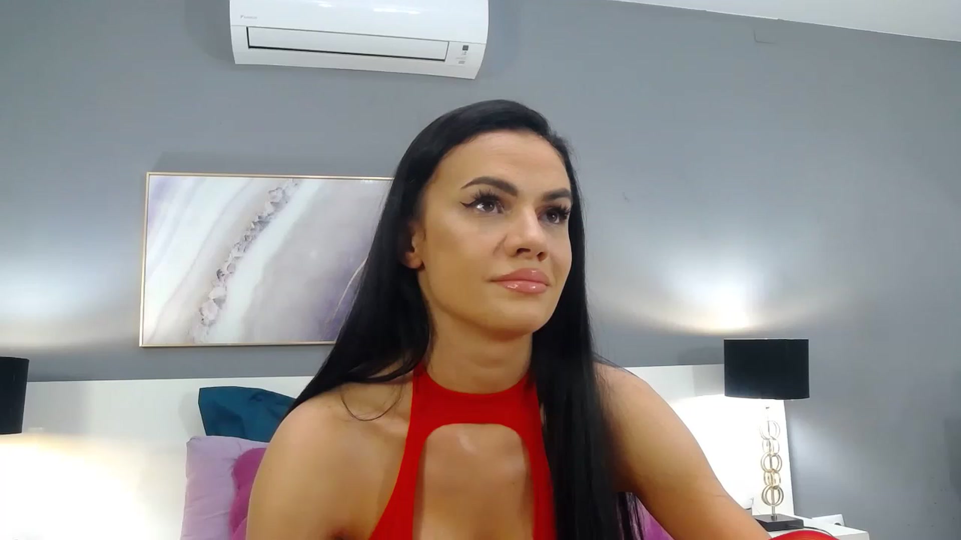 Gallery image thumbnail from Sophiejoulia's myfreecams stream on, 05/14/2023, 18:55 image 18 of 20