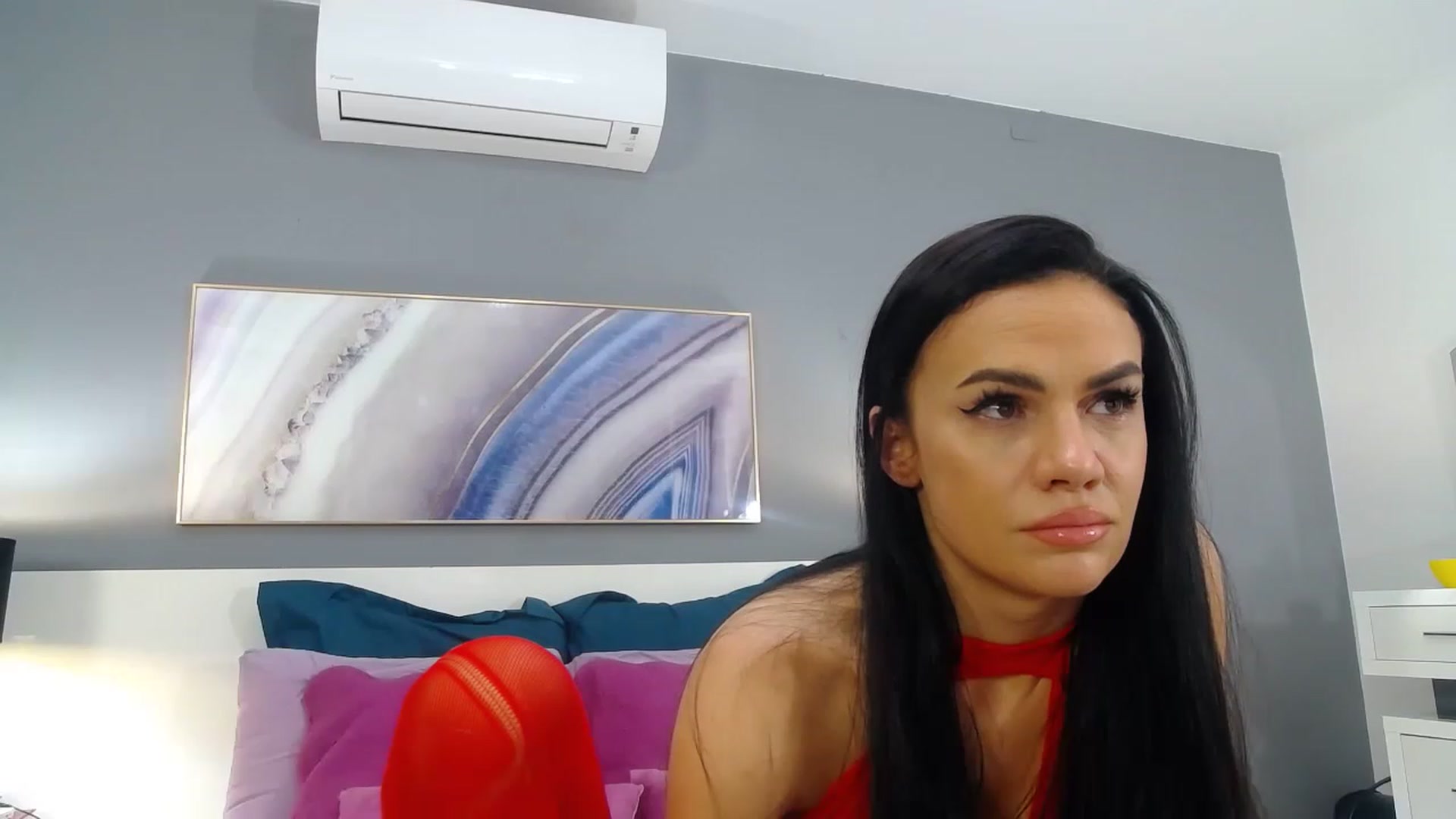 Gallery image thumbnail from Sophiejoulia's myfreecams stream on, 05/14/2023, 20:42 image 18 of 20