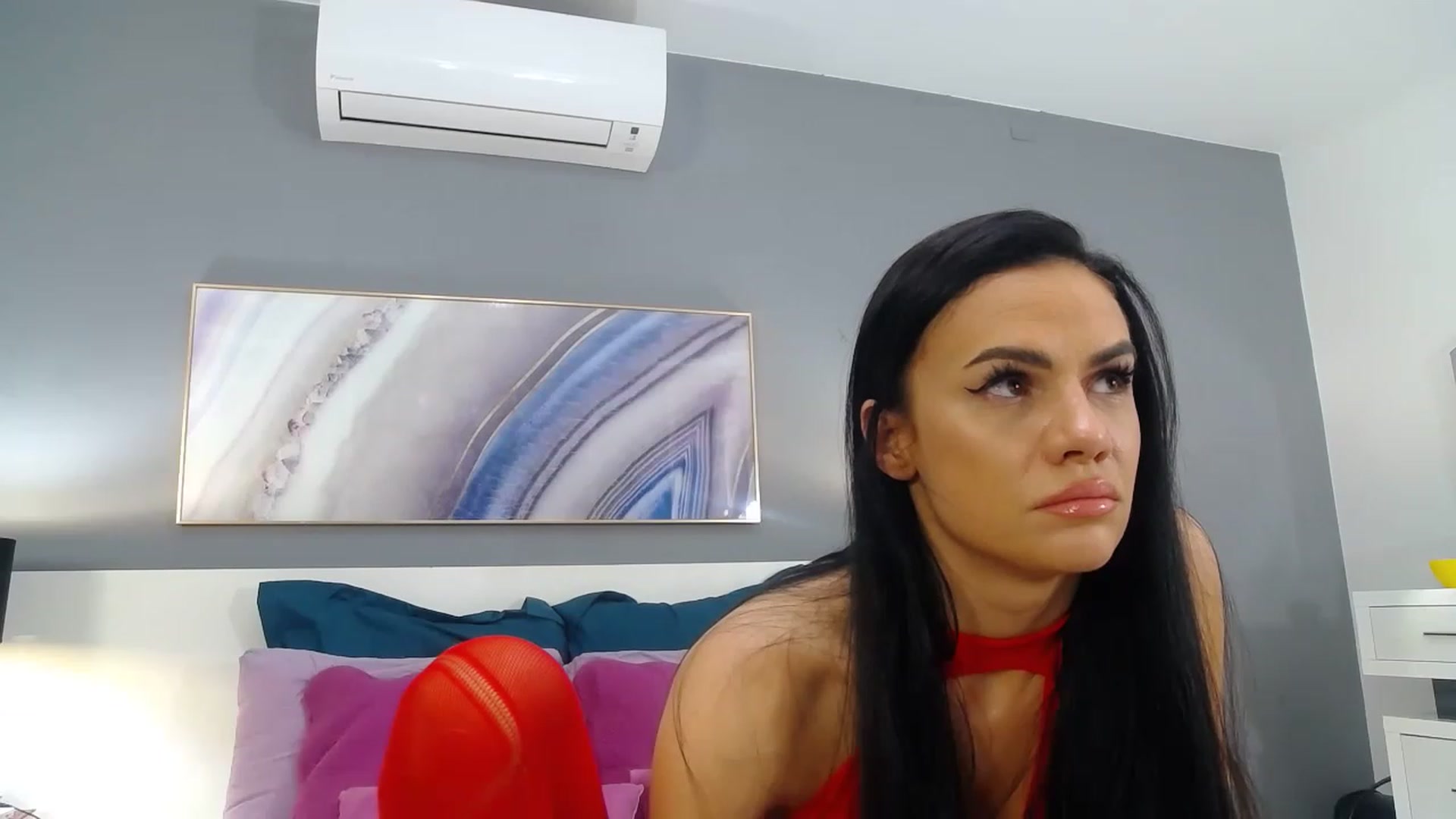 Gallery image thumbnail from Sophiejoulia's myfreecams stream on, 05/14/2023, 20:42 image 17 of 20
