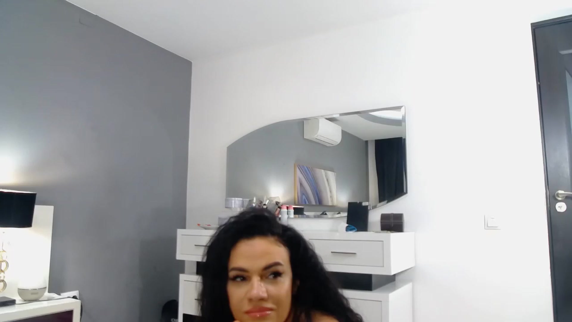 Gallery image thumbnail from Sophiejoulia's myfreecams stream on, 05/20/2023, 18:59 image 6 of 20