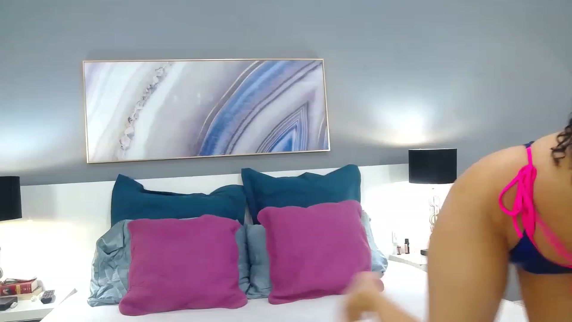 Gallery image thumbnail from Sophiejoulia's myfreecams stream on, 05/25/2023, 18:14 image 7 of 20