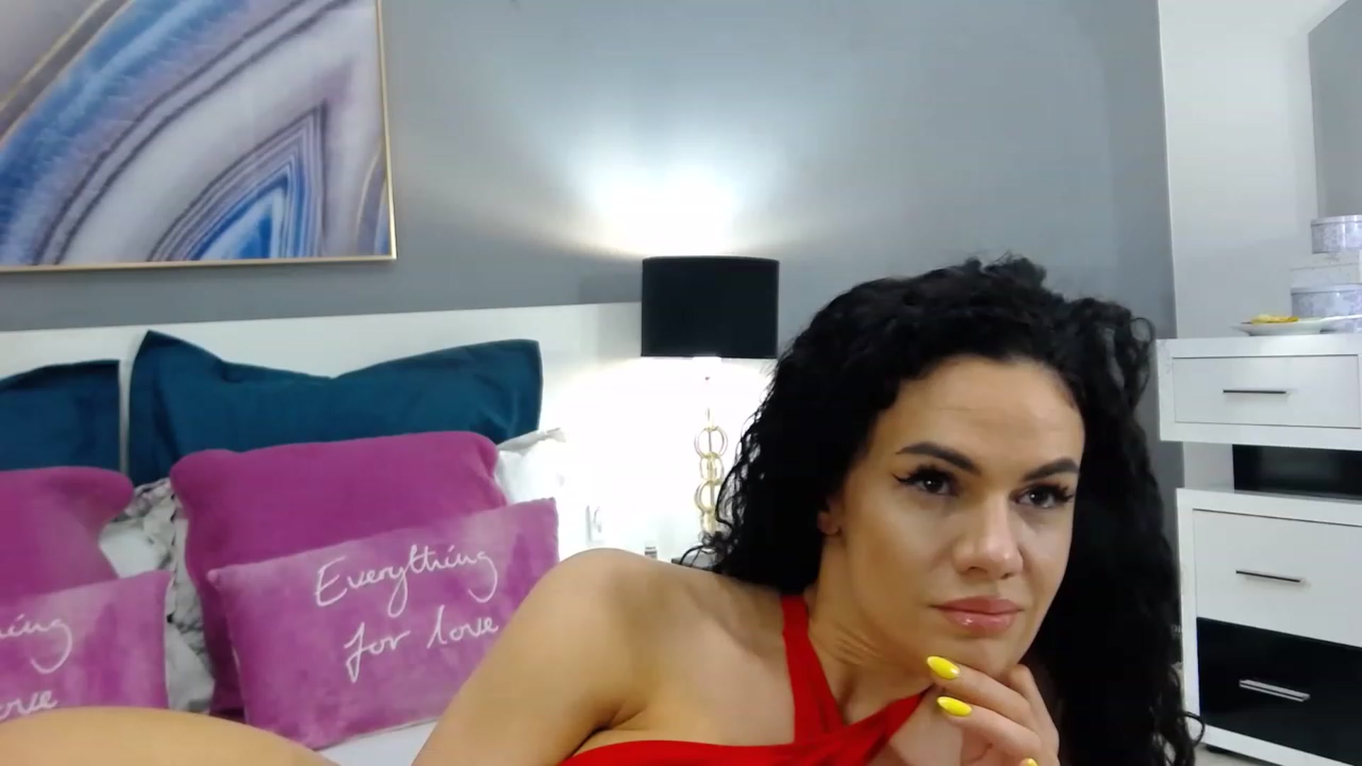 Gallery image thumbnail from Sophiejoulia's myfreecams stream on, 05/26/2023, 19:38 image 17 of 20