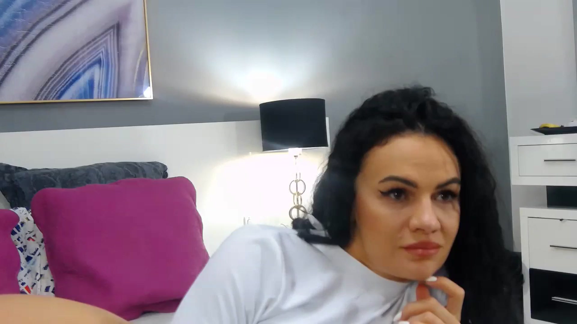 Gallery image thumbnail from Sophiejoulia's myfreecams stream on, 11/23/2023, 18:25 image 8 of 20