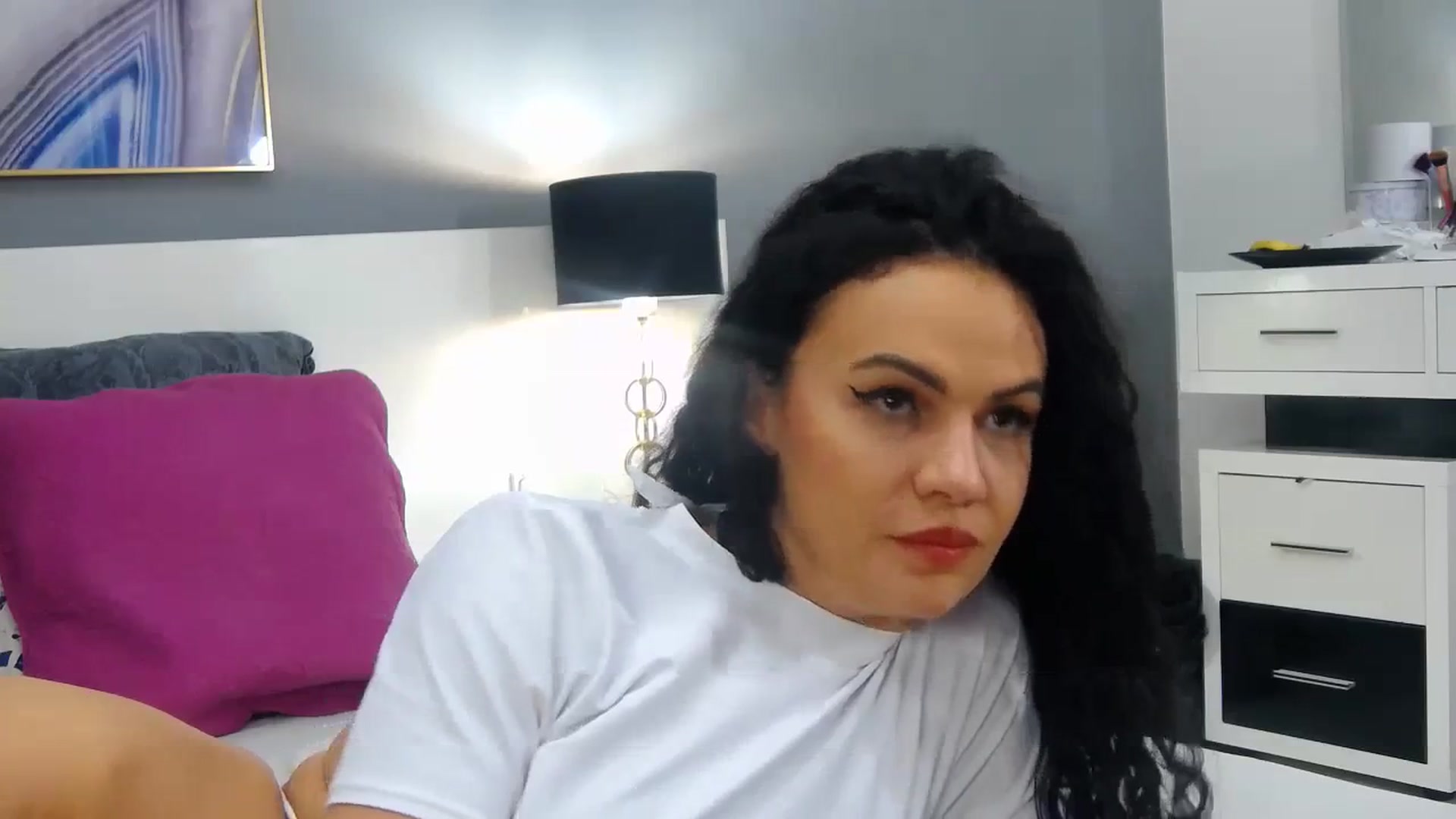 Gallery image thumbnail from Sophiejoulia's myfreecams stream on, 11/23/2023, 18:25 image 5 of 20