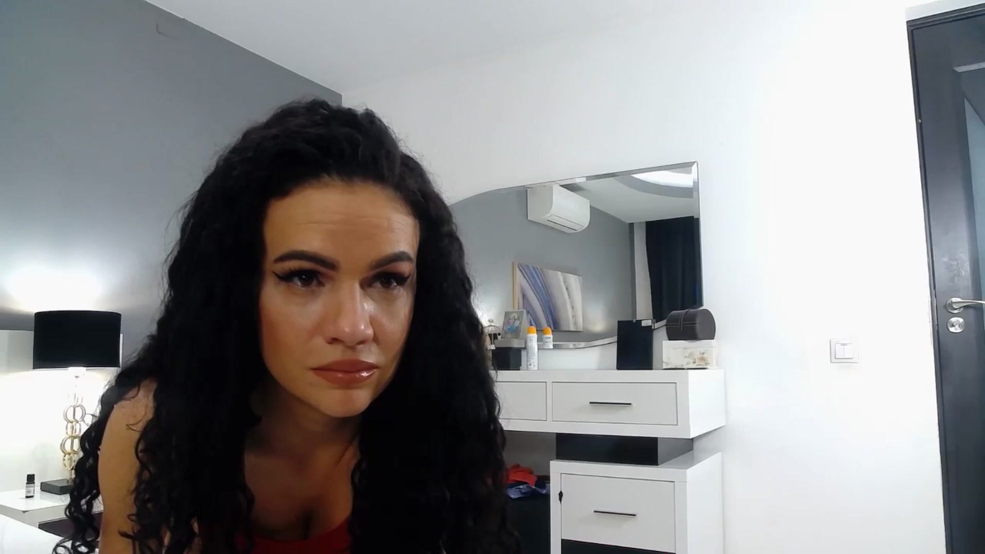Gallery image thumbnail from Sophiejoulia's myfreecams stream on, 12/02/2023, 18:25 image 20 of 20