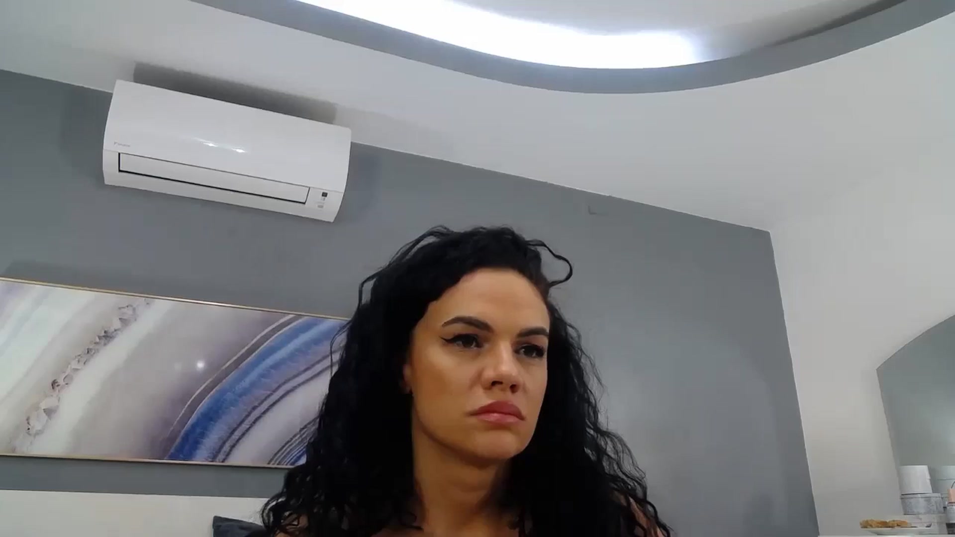 Gallery image thumbnail from Sophiejoulia's myfreecams stream on, 01/07/2024, 18:15 image 15 of 20