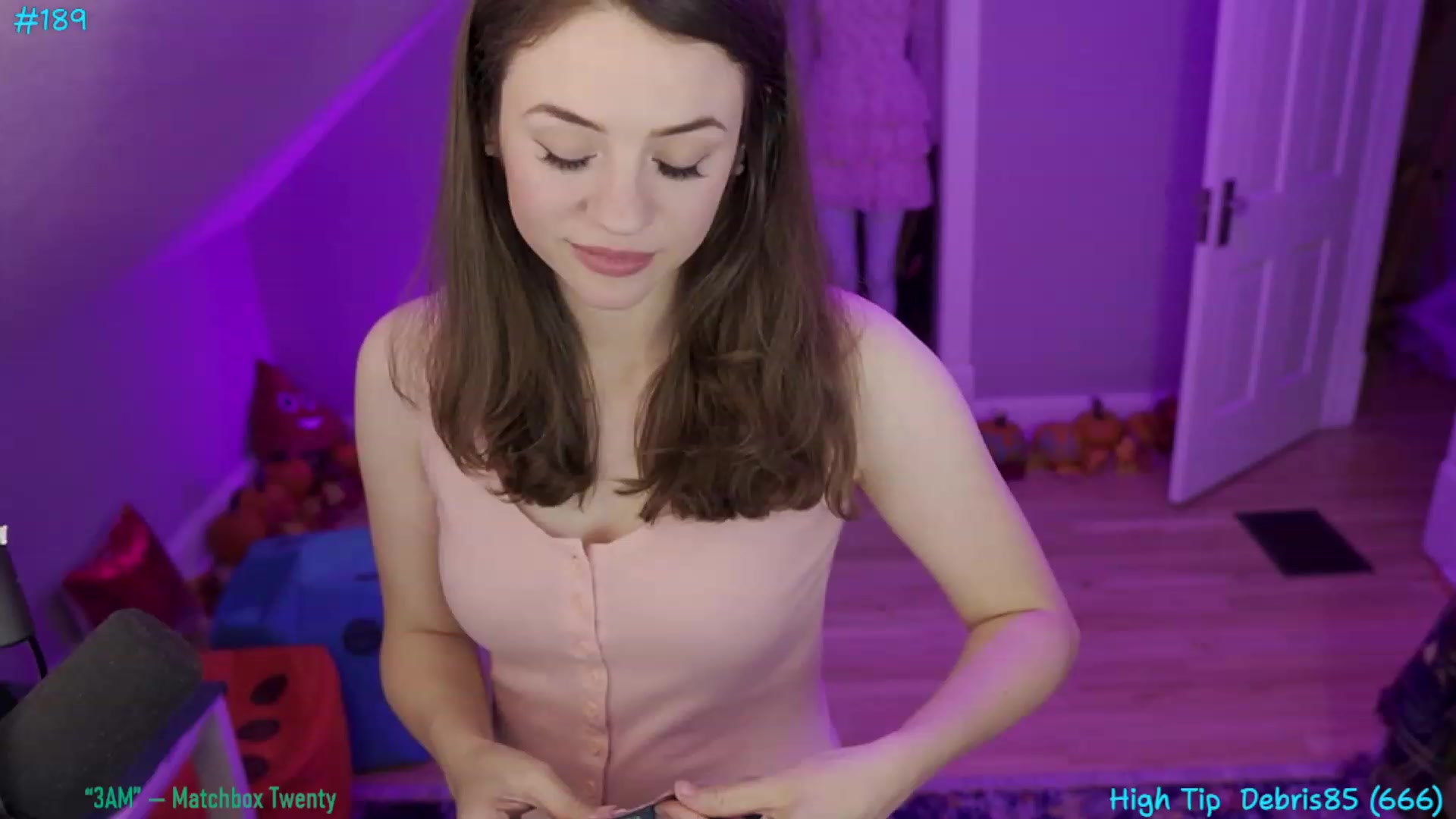 Gallery image thumbnail from SophiesBobs's myfreecams stream on, 11/06/2023, 07:52 image 16 of 20