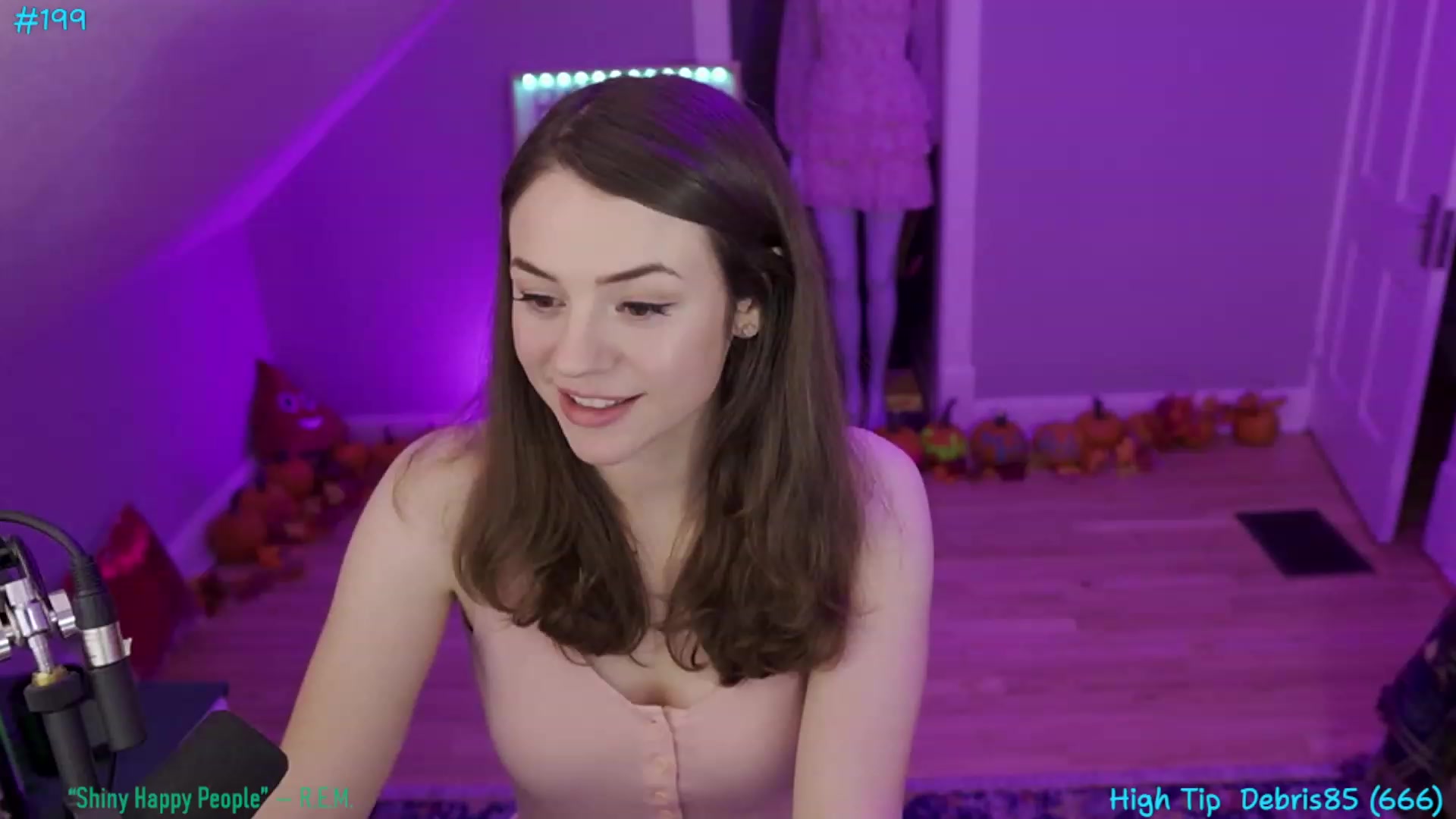 Gallery image thumbnail from SophiesBobs's myfreecams stream on, 11/06/2023, 07:52 image 7 of 20