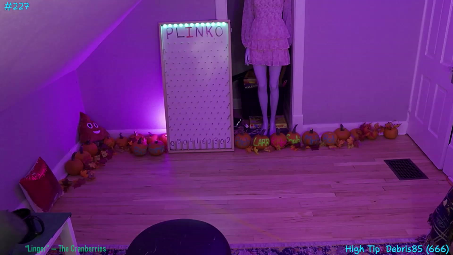 Gallery image thumbnail from SophiesBobs's myfreecams stream on, 11/06/2023, 07:52 image 3 of 20