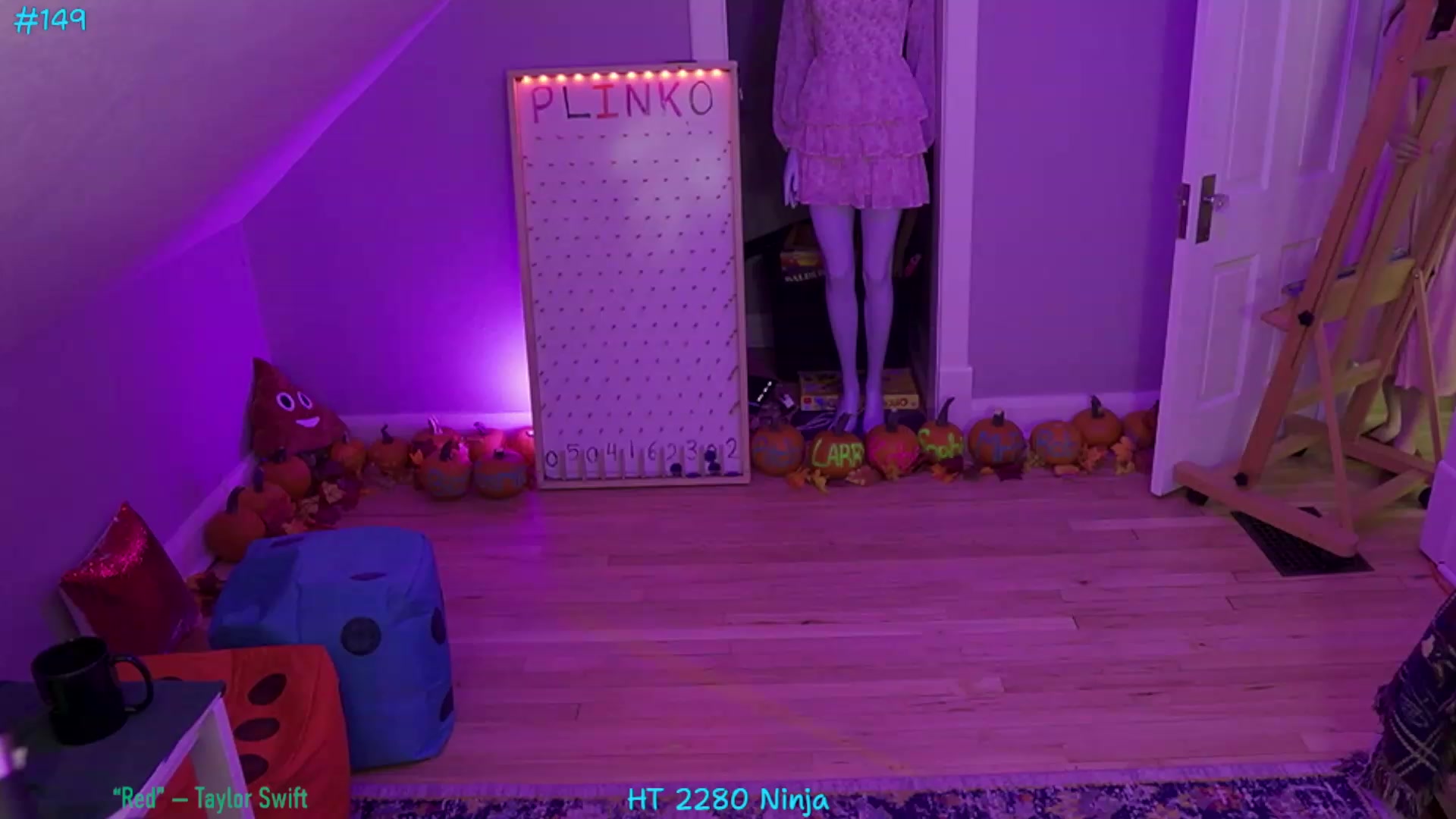 Gallery image thumbnail from SophiesBobs's myfreecams stream on, 11/06/2023, 08:37 image 16 of 20