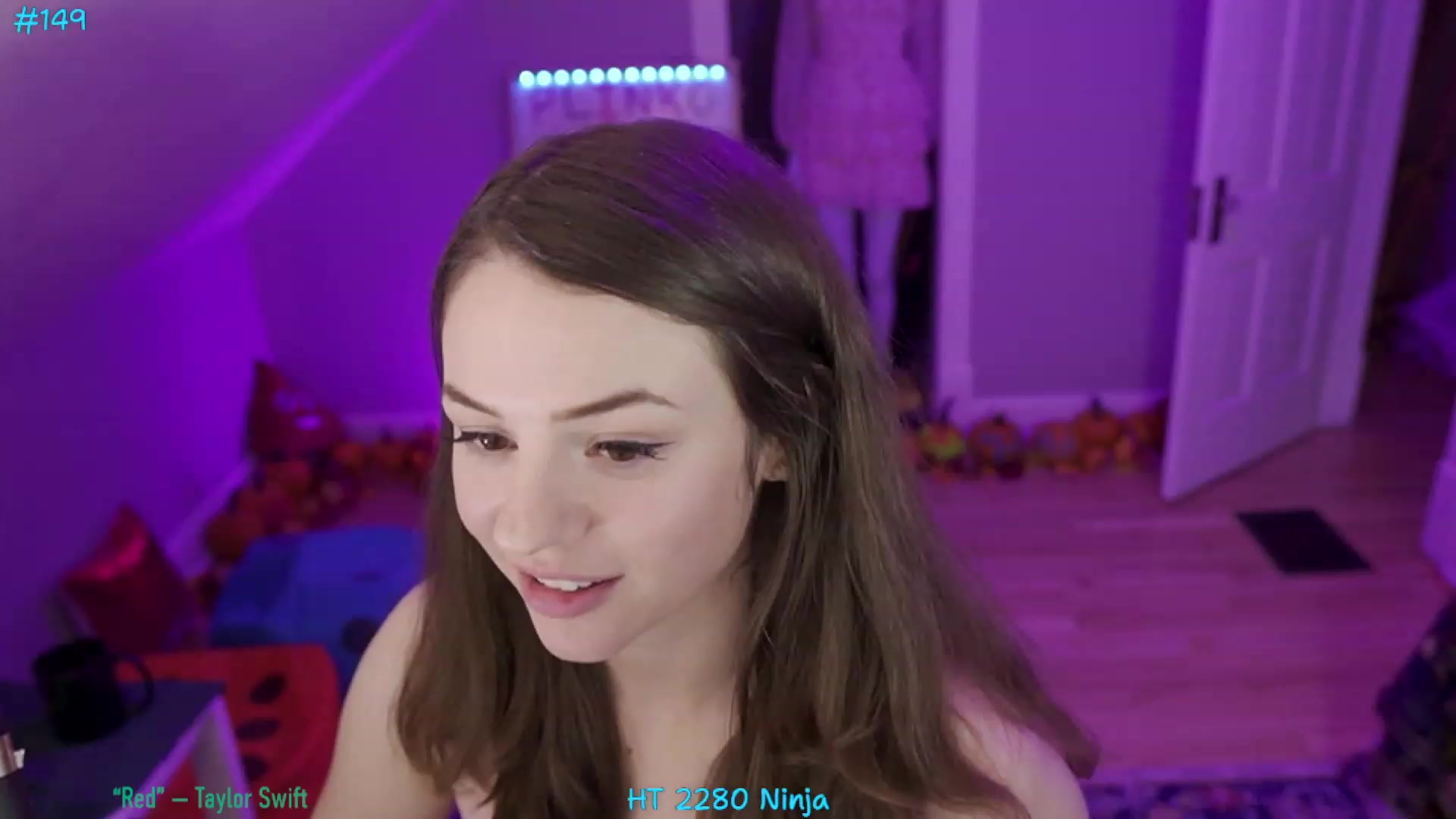 Gallery image thumbnail from SophiesBobs's myfreecams stream on, 11/06/2023, 08:37 image 13 of 20
