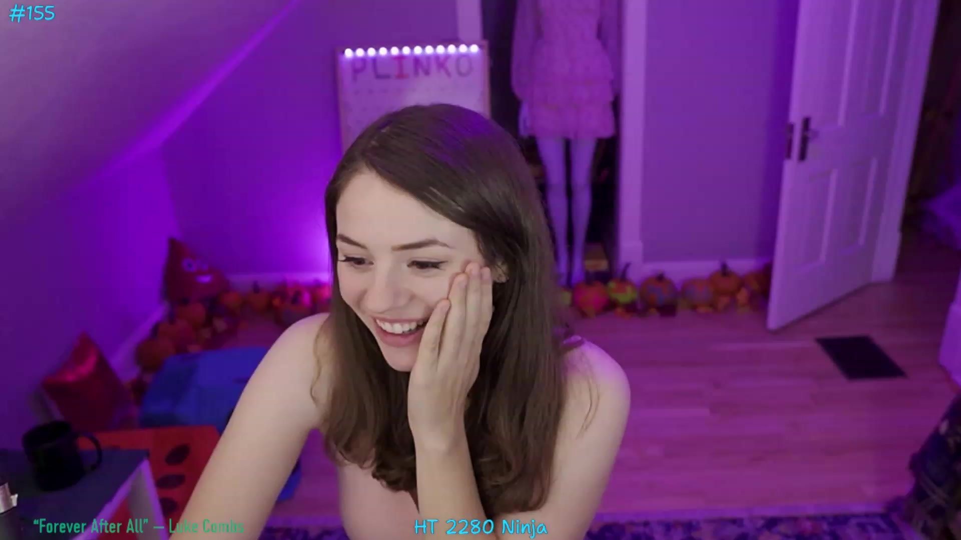 Gallery image thumbnail from SophiesBobs's myfreecams stream on, 11/06/2023, 08:37 image 6 of 20